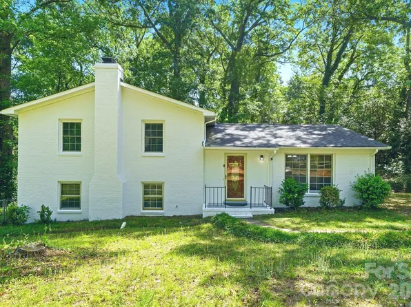 1412 Rama Rd, Charlotte, NC 28211
