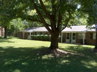 630 Wooddell Ct, Kirkwood, MO