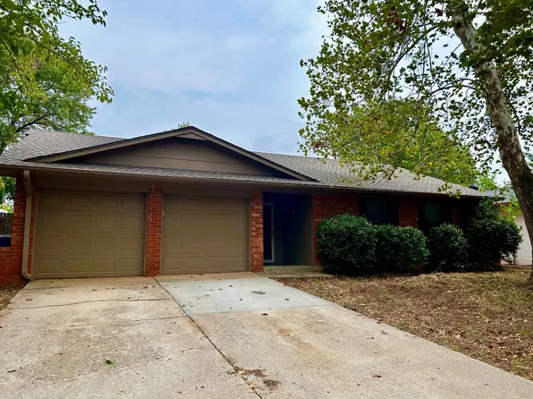 605 Hawthorne Pl, Edmond, OK 73003