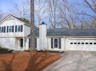 300 Woodchuck Ct, Roswell, GA 30076