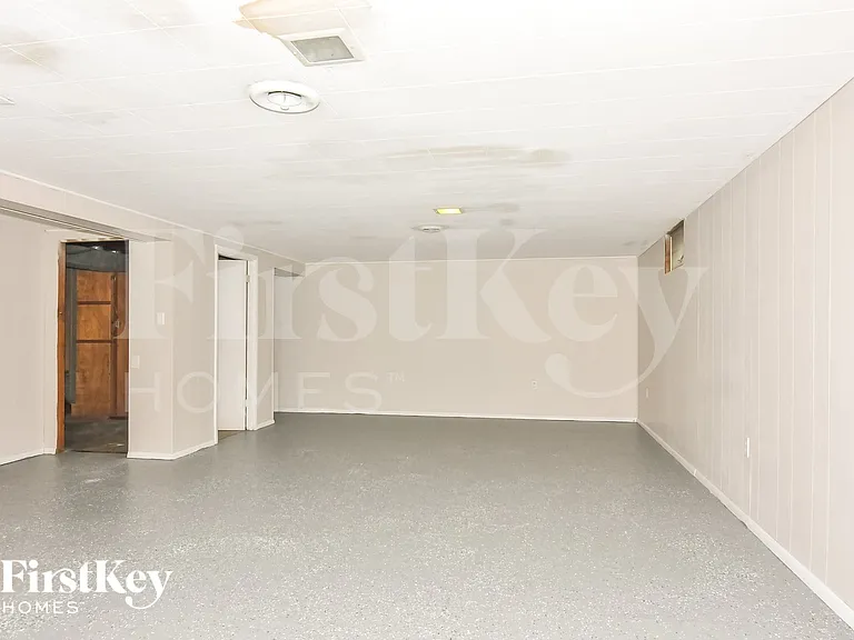 2490 Flamingo Dr — Photo 13