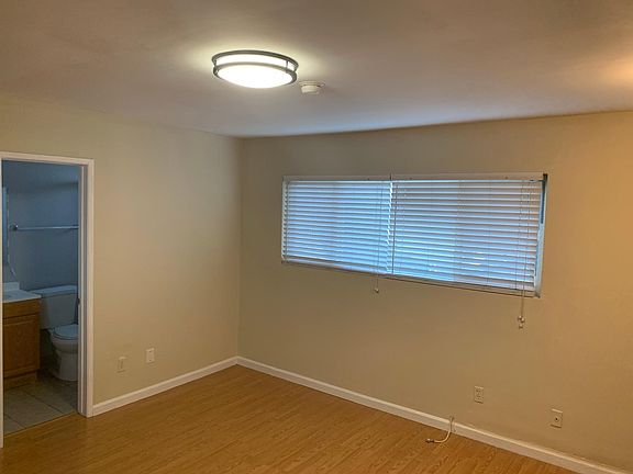 2nd image of 3653 Veteran Ave