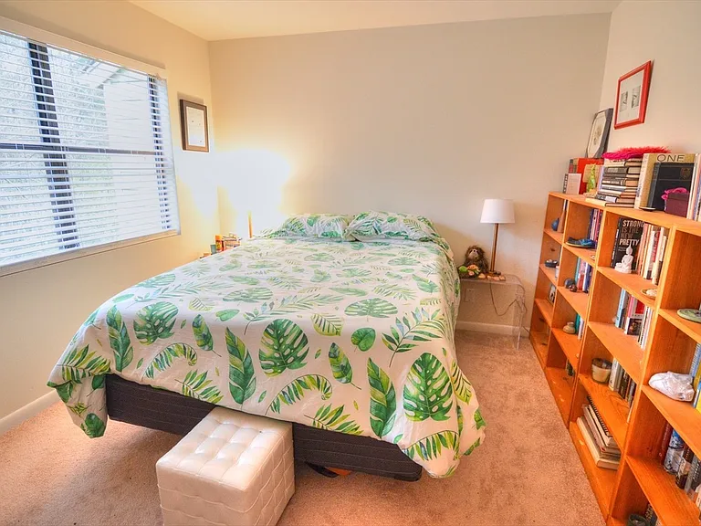 114 Beechwood Dr — Photo 7