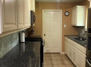 1207 Rambler Rd, Arlington, TX 76014