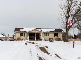 20243 Hemlock Rd, Lebanon, MO 65536