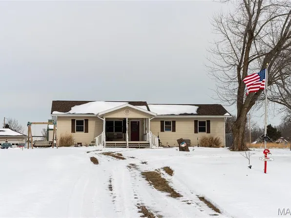 20243 Hemlock Rd, Lebanon, MO 65536
