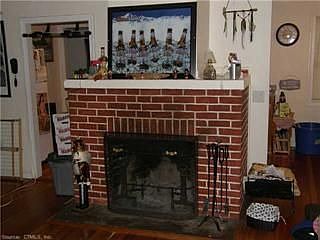 3rd image of 118 Clark Ave