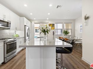 19544 Empire Ln, Northridge, CA 91324