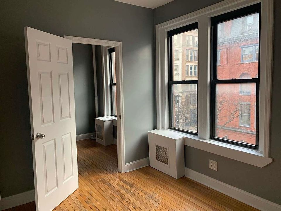 1st image of 436 W Broadway #13L