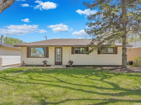 234 WINNIPEG AVENUE N, Saskatoon, SK S7L 3P4
