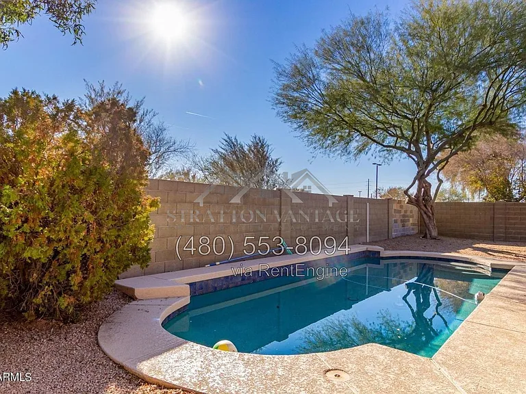 2195 E Sherri Dr — Photo 23