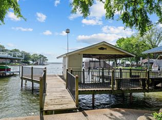 156 King Arthur Rd, Mabank, TX 75156