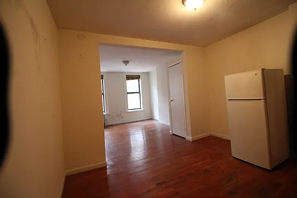 Rented by J Misrahi Realty Corp | media 33