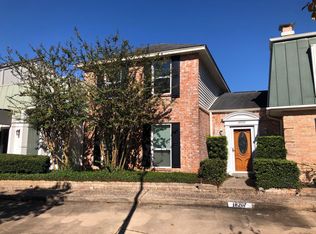 18207 Vinland Dr, Houston, TX 77058