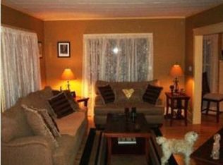 321 Buchner Ct, Waukesha, WI 53186