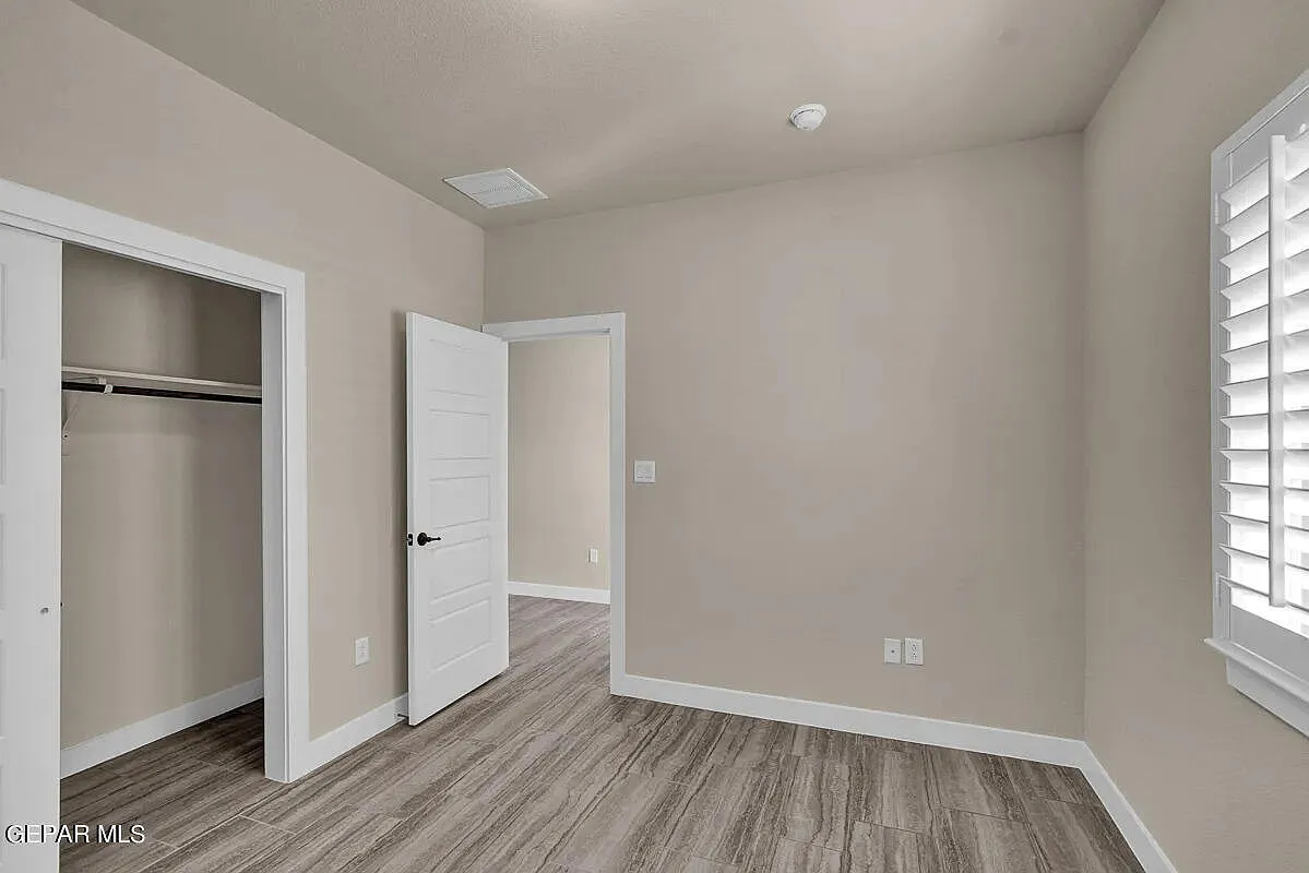 740 Paseo Dulce Avenue - 1 — Photo 2