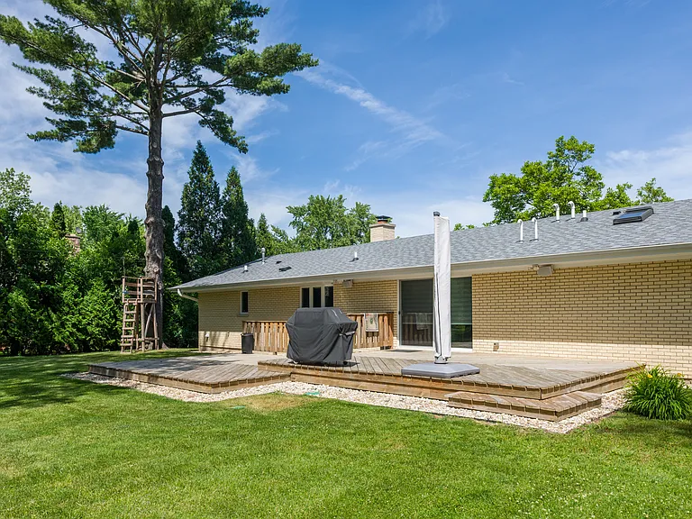13 Eton Ct — Photo 20