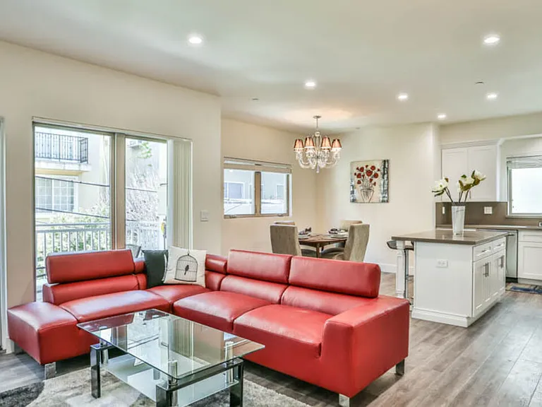 1424 S Bentley Ave #402 — Photo 12