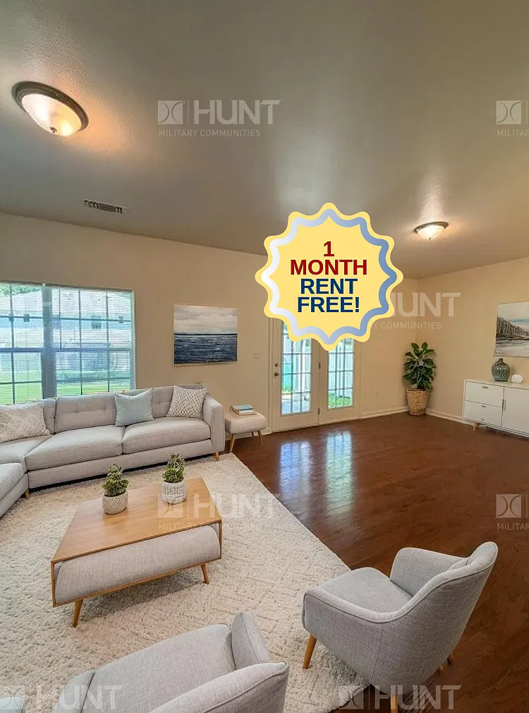 4 bed, 2.5 bath, 2200 sqft, $2,628 — Photo 1