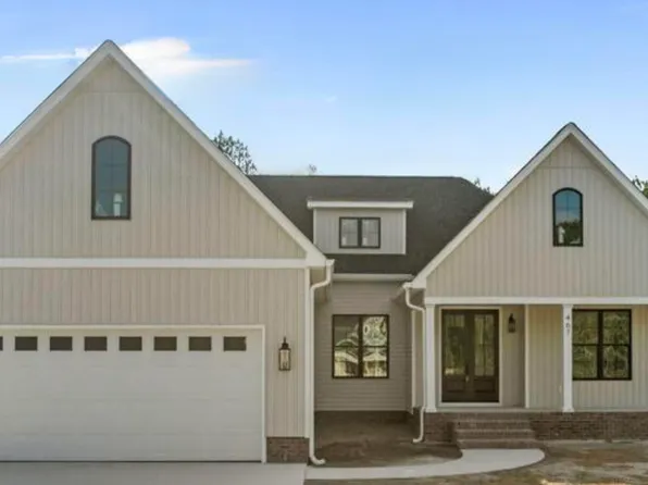 467 Eagle Trace Dr, Blounts Creek, NC 27814
