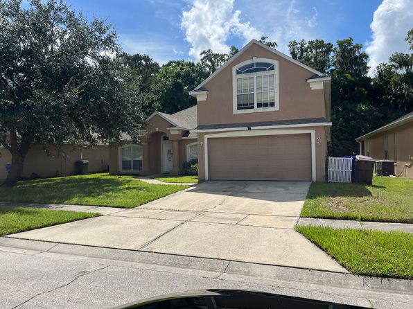 2115 The Oaks Blvd