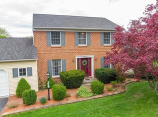 5765 Shady Ln, Nazareth, PA 18064