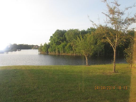 3rd image of 10532 Martinique Isle Dr