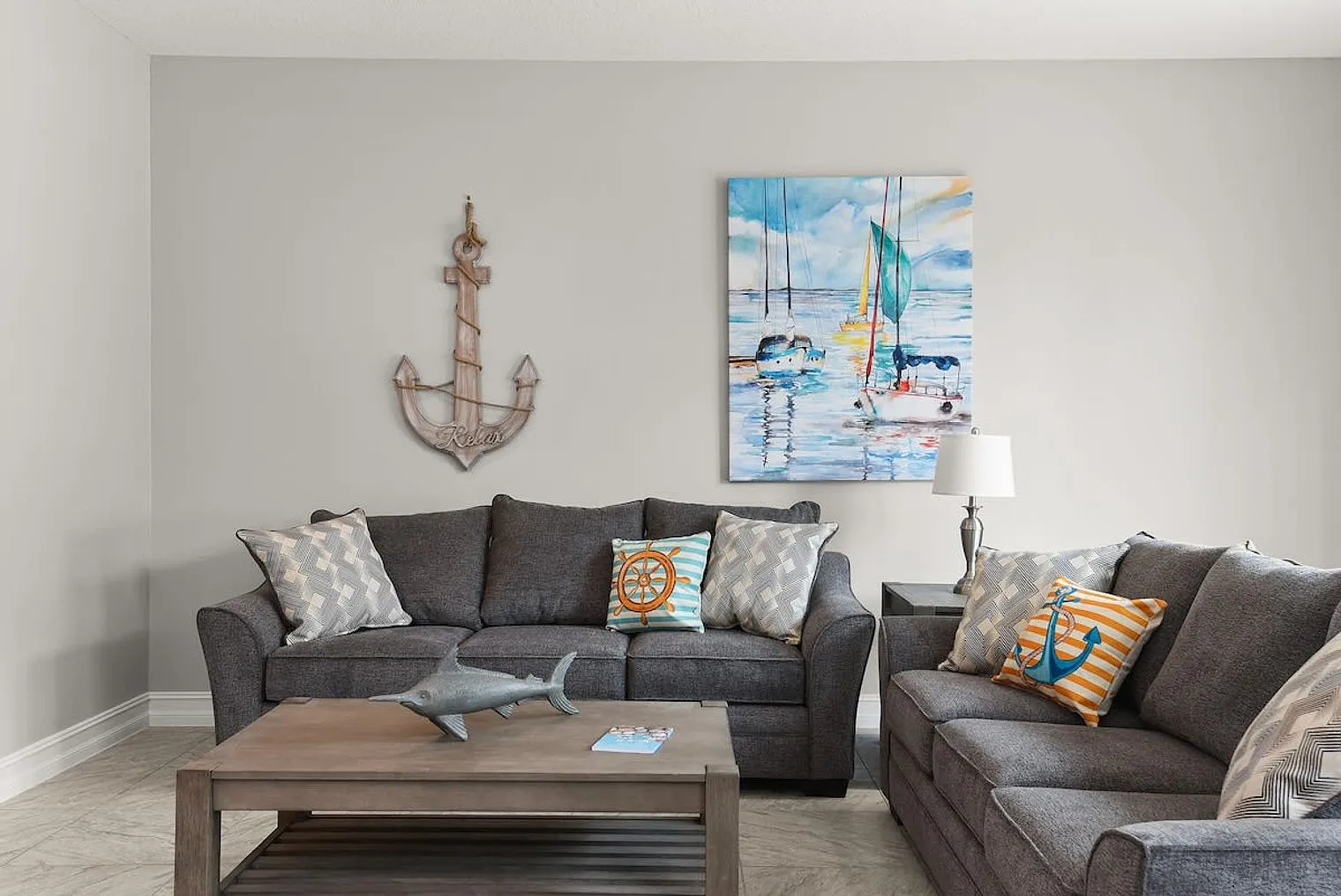 3 bed, 2.0 bath, 3552 sqft, $6,786 — Photo 4