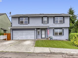 18137 Grey Ave, Sandy, OR 97055