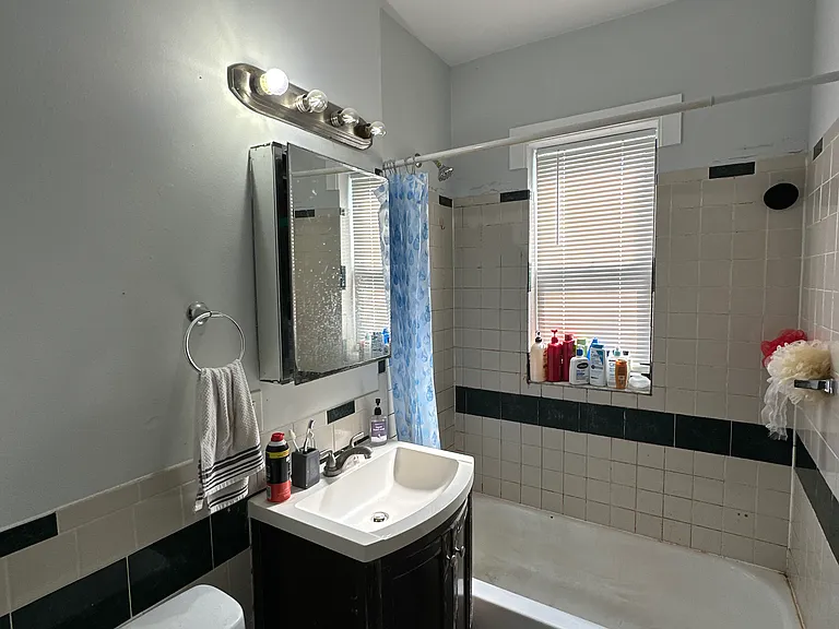 435 Walnut Ave #10 — Photo 14