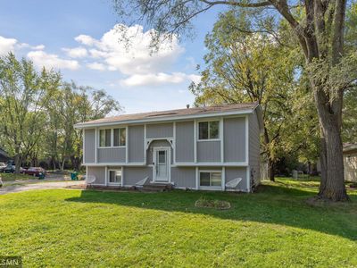1601 Sugarloaf Trl, Minneapolis, MN, 55444