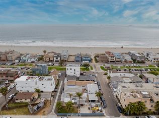 17016 7th St, Sunset Beach, CA 90742
