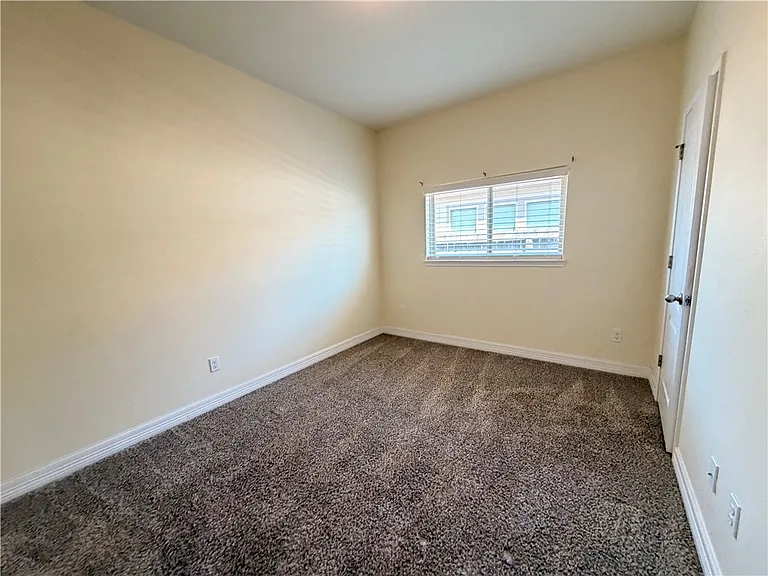 1816 Chesapeake Bay Dr — Photo 26