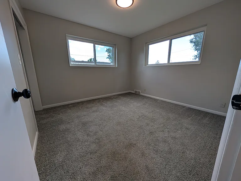4281 S Orchard Ave — Photo 10