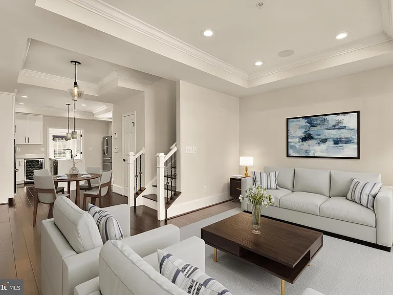 1609 Levis St NE — Photo 41