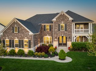 10473 Ranford Blvd, Fishers, IN 46040