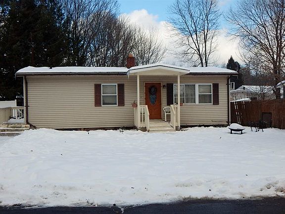 3rd image of 11 Edwards St