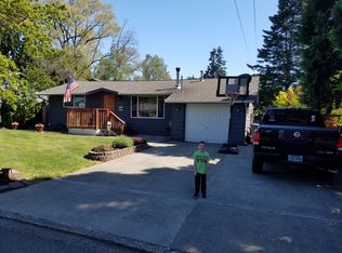 8916 216th St SW, Edmonds, WA 98026