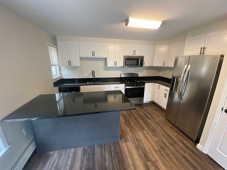 Darby Field Commons 15 Darby Field Cmn Lee NH Zillow