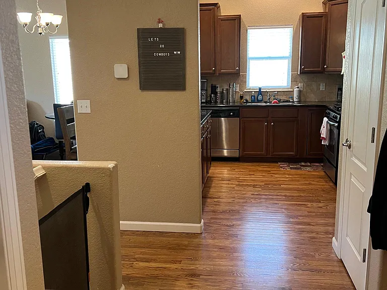 7062 Davey Crocket Ct — Photo 6