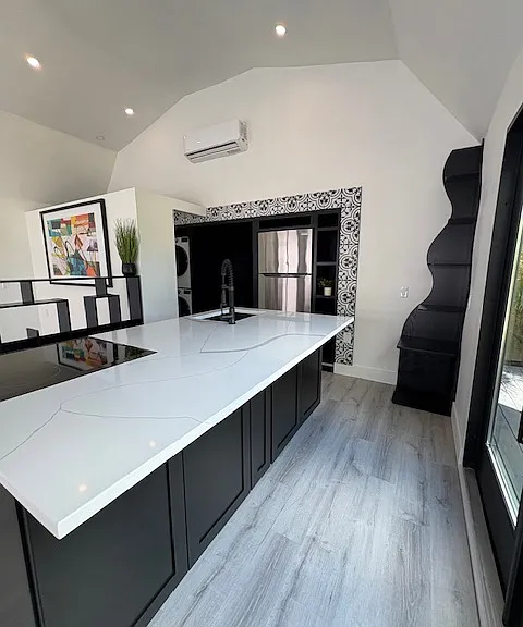 10180 Vanderbilt Dr — Photo 4