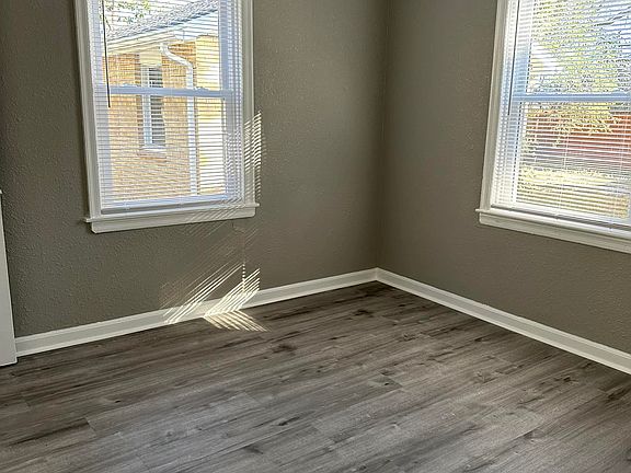 4th image of 418 Inez Ave