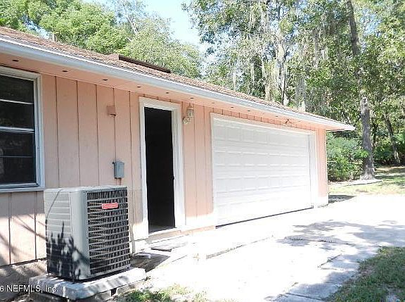2nd image of 1025 Lake Asbury Dr