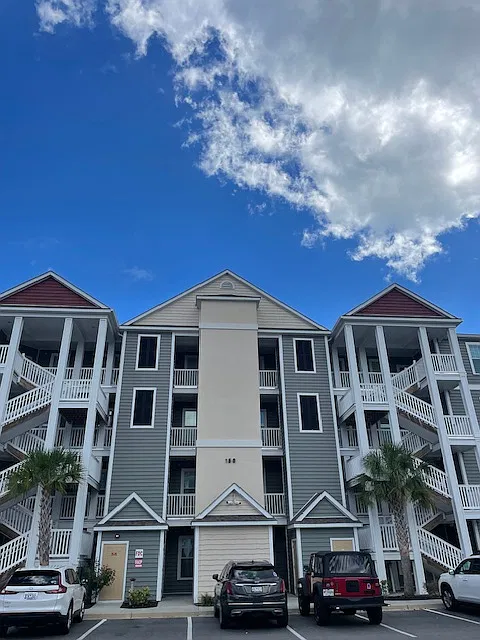 150 Ella Kinley Cir #304