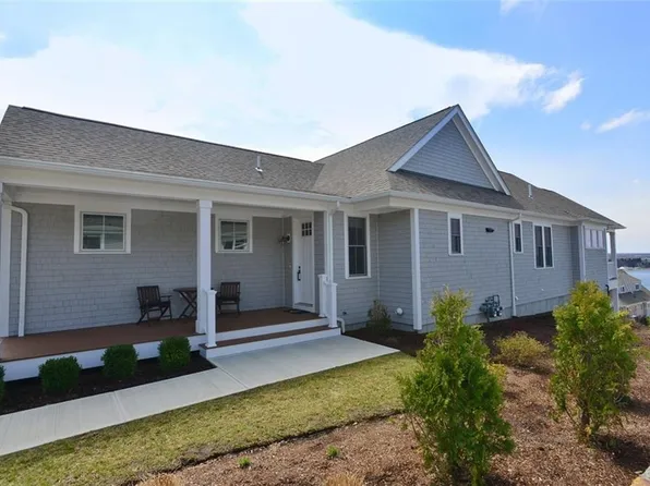 (undisclosed Address), Tiverton, RI 02878