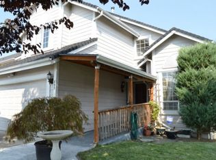 893 S 44th Pl, Springfield, OR 97478