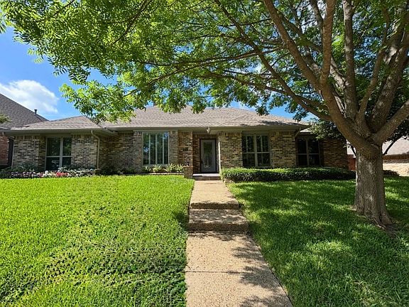 2nd image of 9426 Hillview Dr