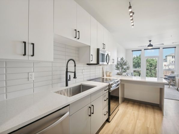 777 E 17th Ave #406