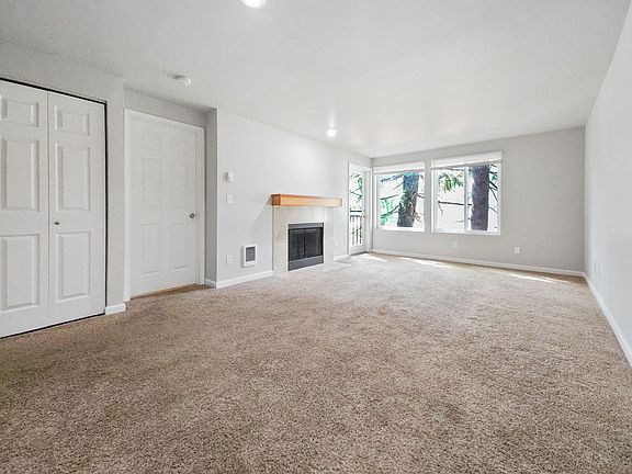 3rd image of 26339 116th Ave SE APT I202