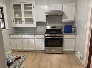 254 6th Ave #2, Troy, NY 12182